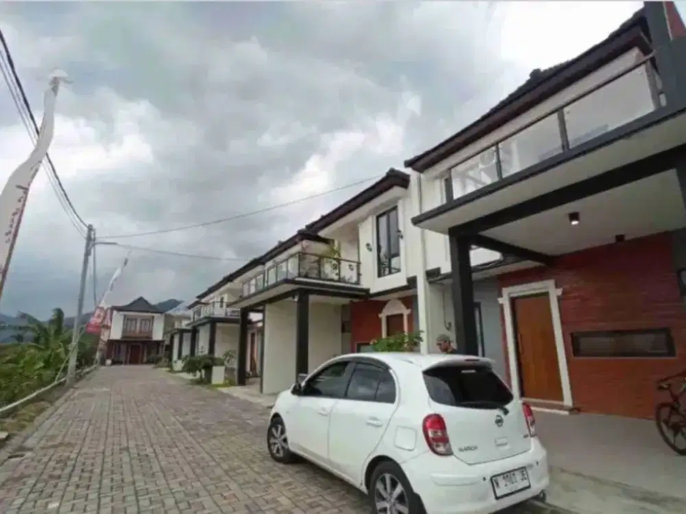 villa konsep jawa modern dekat alun alun kota batu