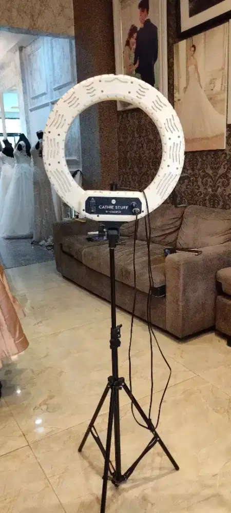 Ring Light LED + Tripod – Lampu Foto / Live / Makeup