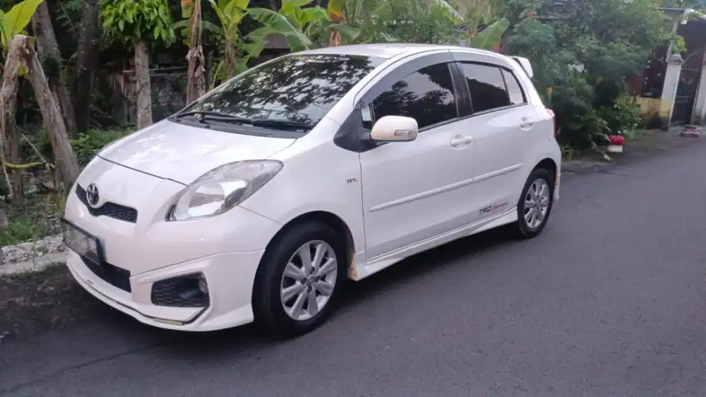 DIJUAL - Toyota Yaris TRD Sportivo - 2012 - BANYUMAS