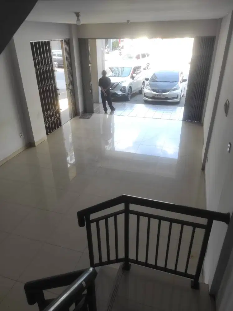Ruko Cibaduyut Bandung Terawat Bersih Siap Pakai Strategis