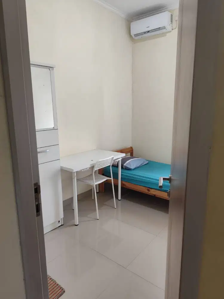 Disewakan Rumah 2 Lantai Dekat Ke Universitas Terkenal Di Jatinangor