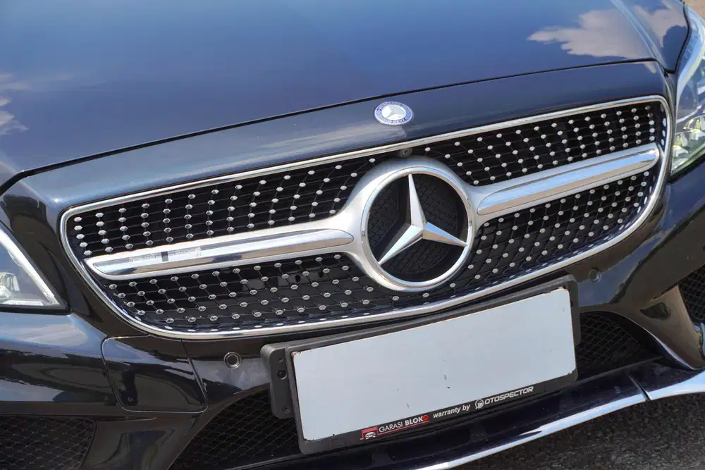 Mercedes-Benz CLS400 
AMG Facelift C218 2015