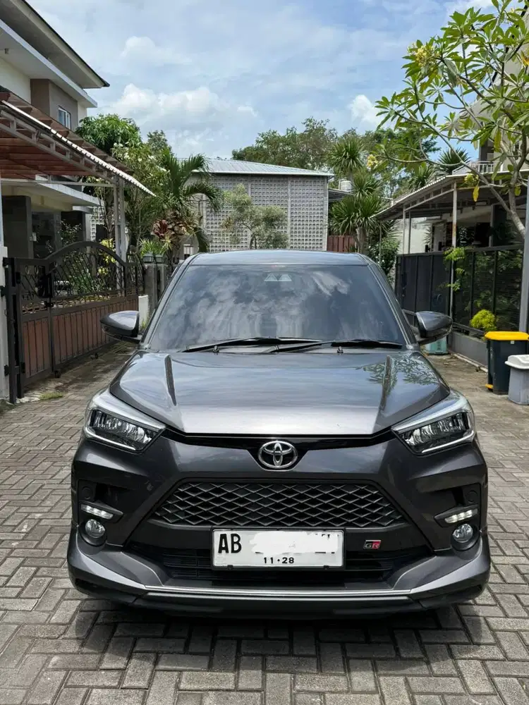 Toyota Raize GR TSS 2021 – Abu-Abu Metalik | Siap Pakai | Kondisi Tera