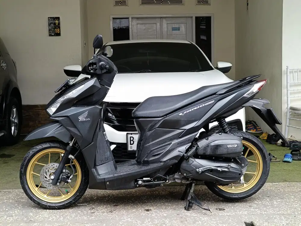 Vario 150 tahun 2017 pajak isi/tt boleh gan cash lebih bagus