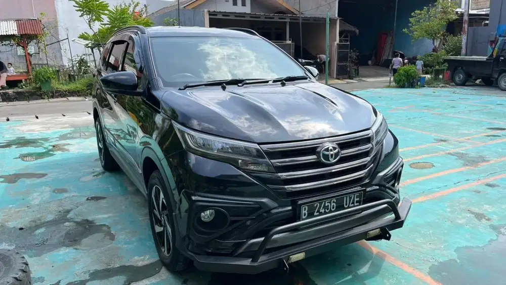 Toyota Rush 1.5 GR Sport AT 2021