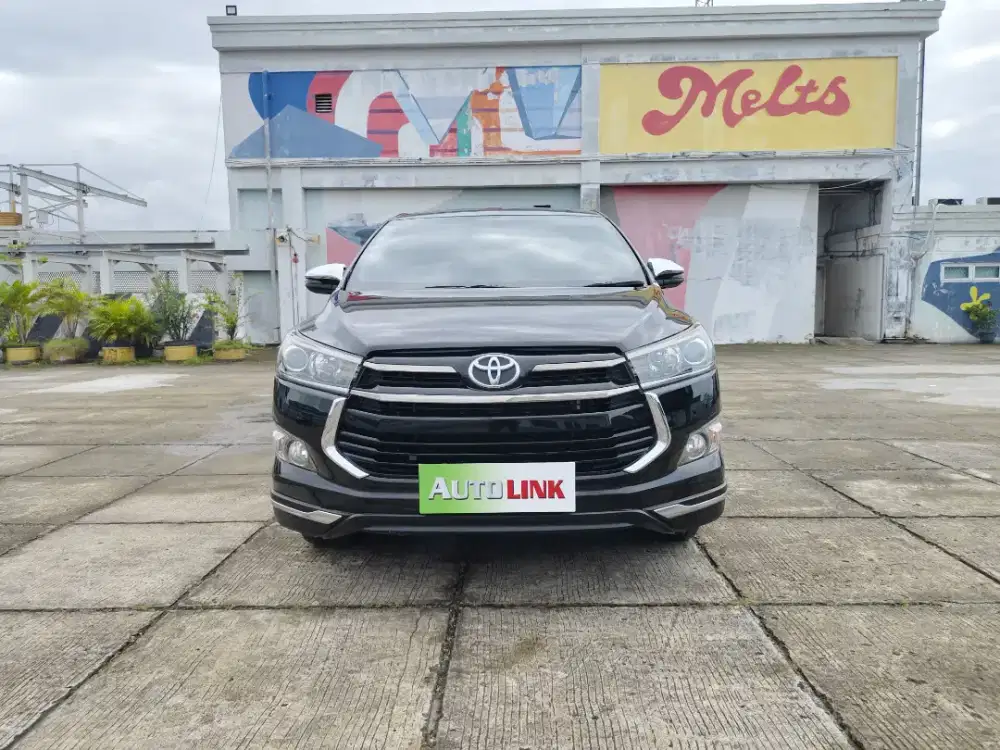 Innova Venturer 2.0 G 2019 matic bensin 2020 bagus trawat 2021 record