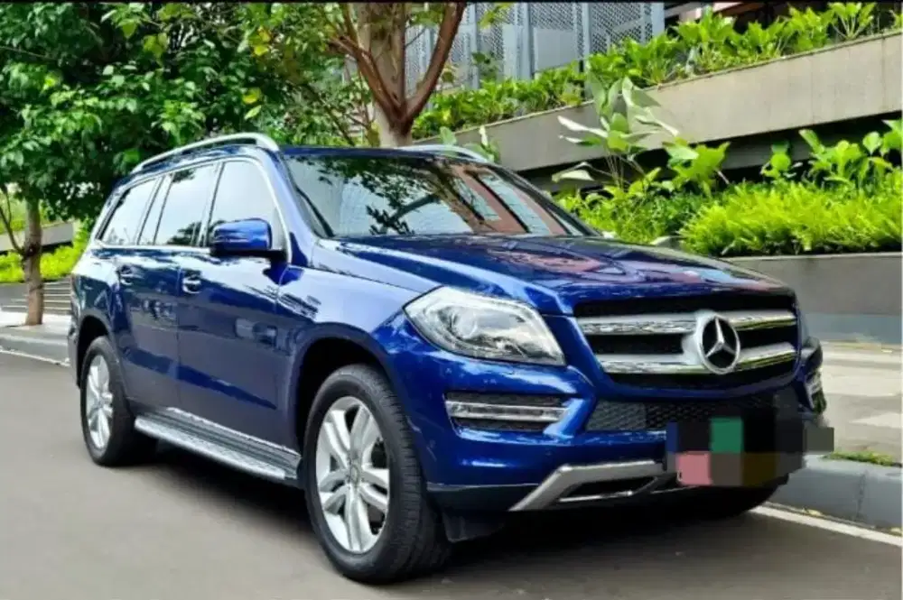 MERCY GL400 EXCLUSIVE AT 2017 BLUE ON BLACK LOW KM ONLY 15RB SUPER TOP