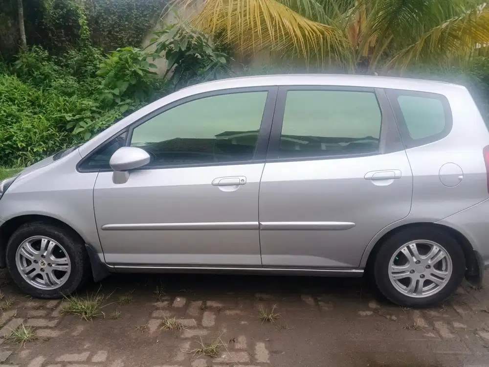 Honda Jazz 2004 Bensin
