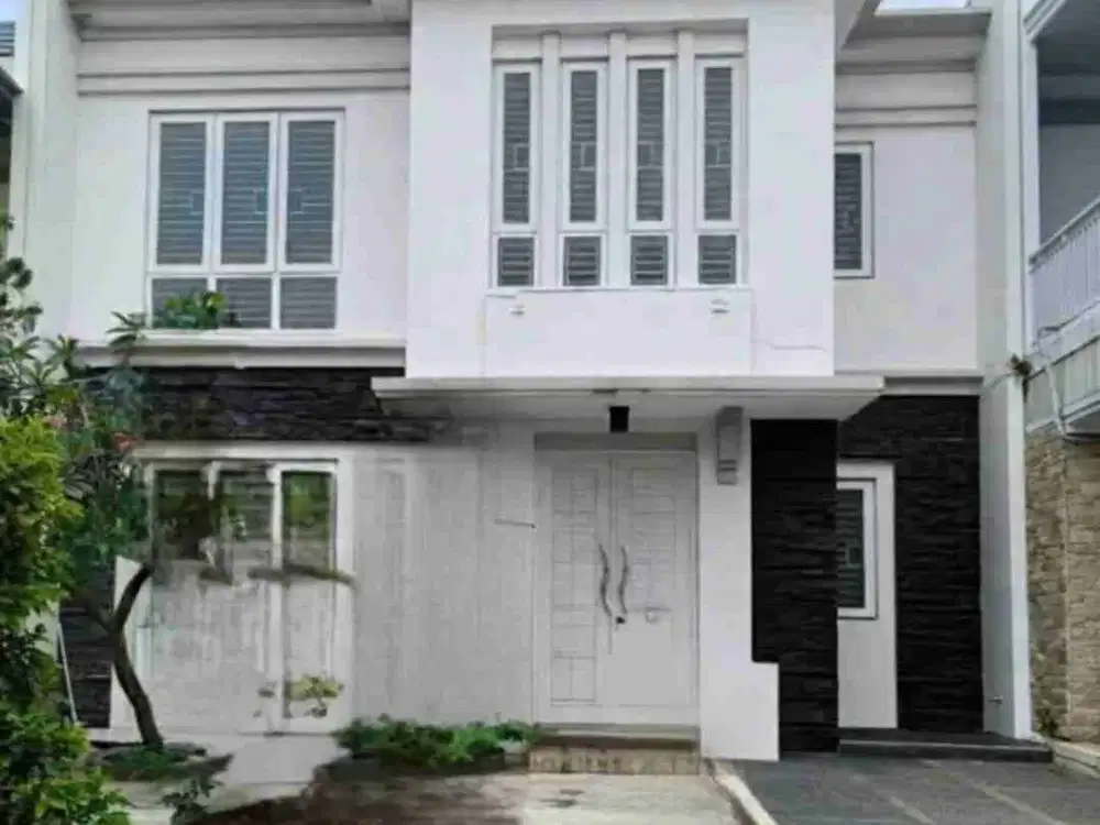 Dijual cepat dan murah rumah cantik mewah di cluster mewah siap huni