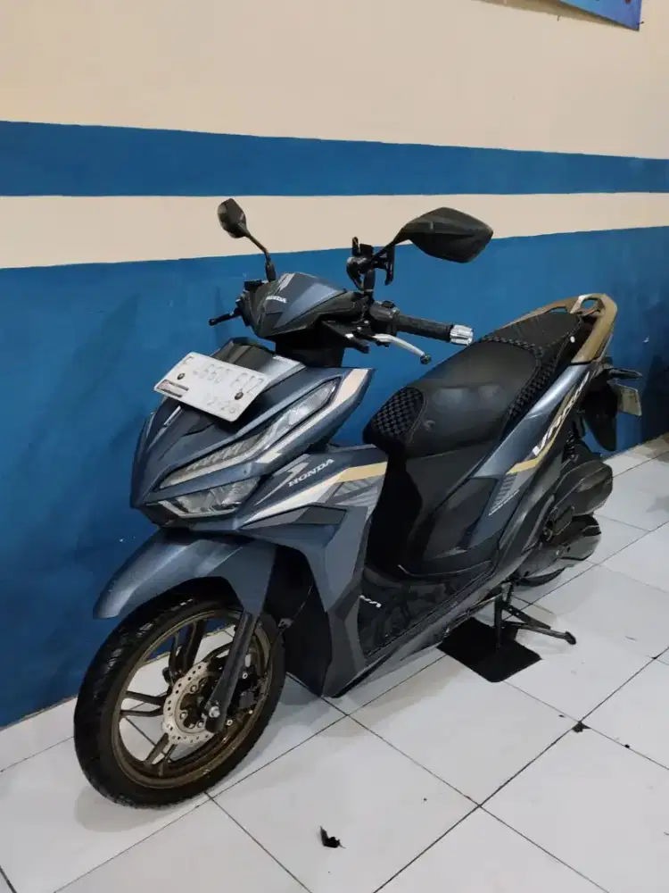 dijual cepat honda vario led new gen 2 2023 pajak hidup