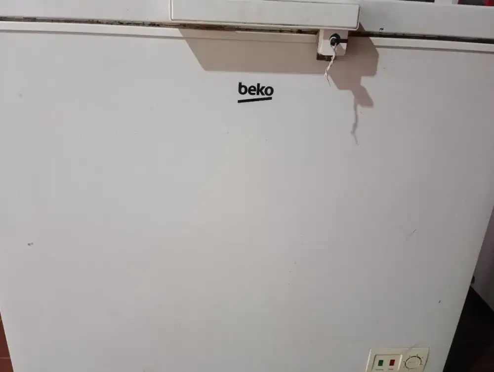 frezeer beko 200 L