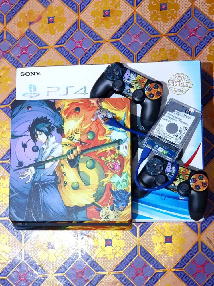 PS4 Slim
1TB [ Game Clone ],2 STICK ,HDD 1TB Hadisk Eksternal 1TB