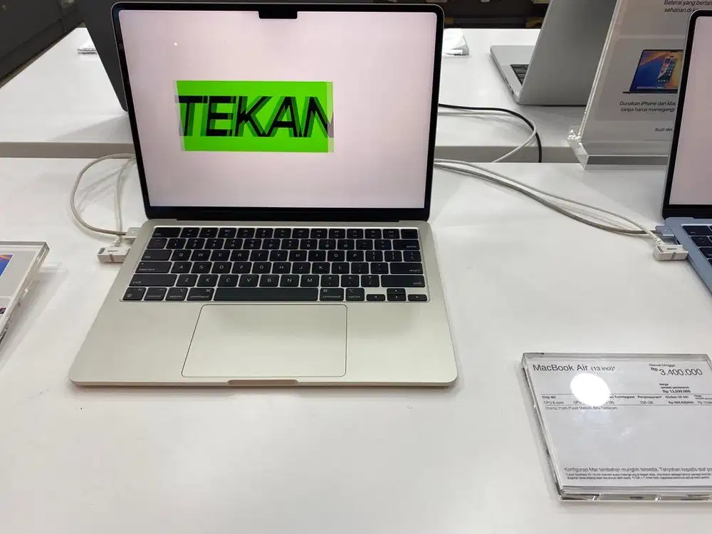 Macbook air m2 257gb