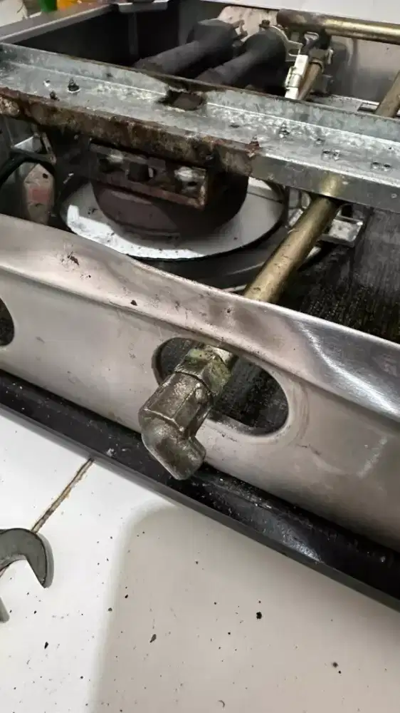 Servis kompor servis kompor