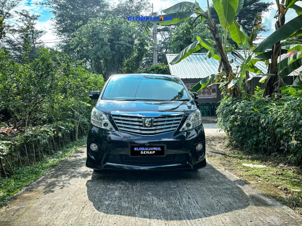 TOYOTA ALPHARD S 2.4 AT 2011 GENAP
