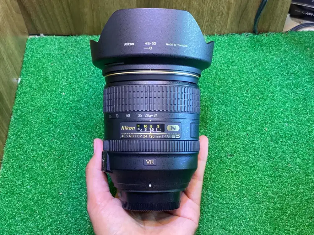 Lensa Nikon 24-120mm Nano