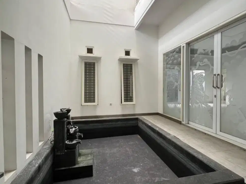 Rumah Lux 3 Lantai Margahayu Raya - Harga 2.85 M (NJOP 3.6 M) Pasti Untung!