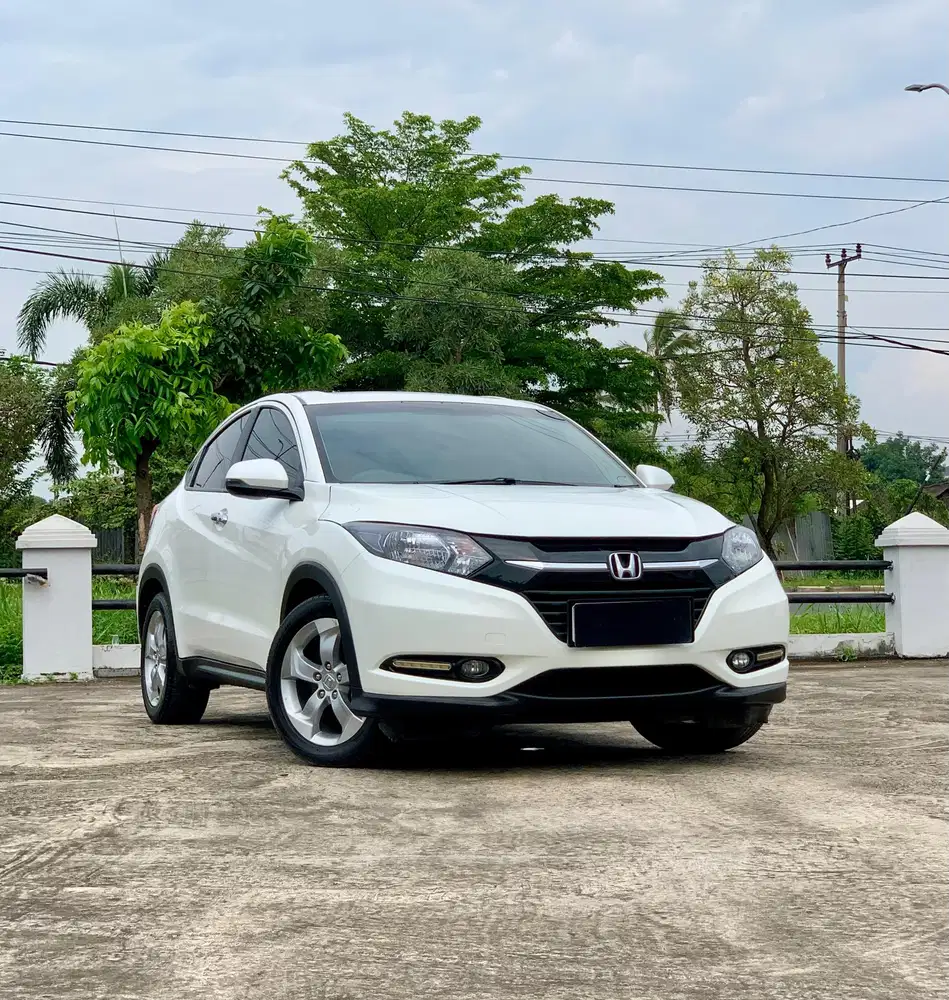 Honda HR-V 1.5 E CVT AT 2015