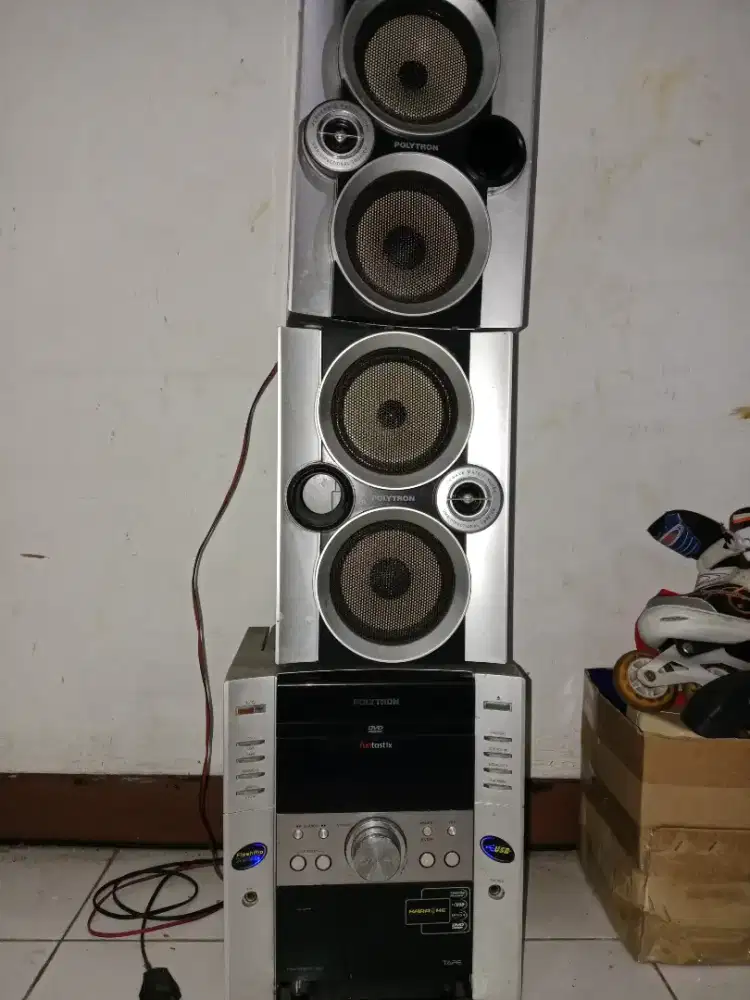 Audio speaker polytron