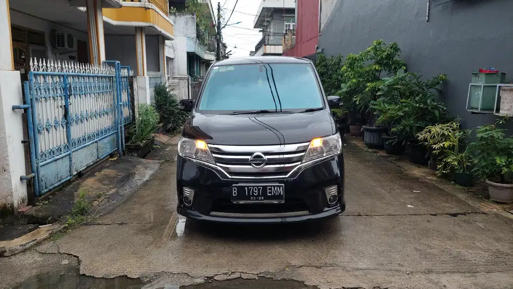 Nissan Serena Hws 2013 Km Rendah