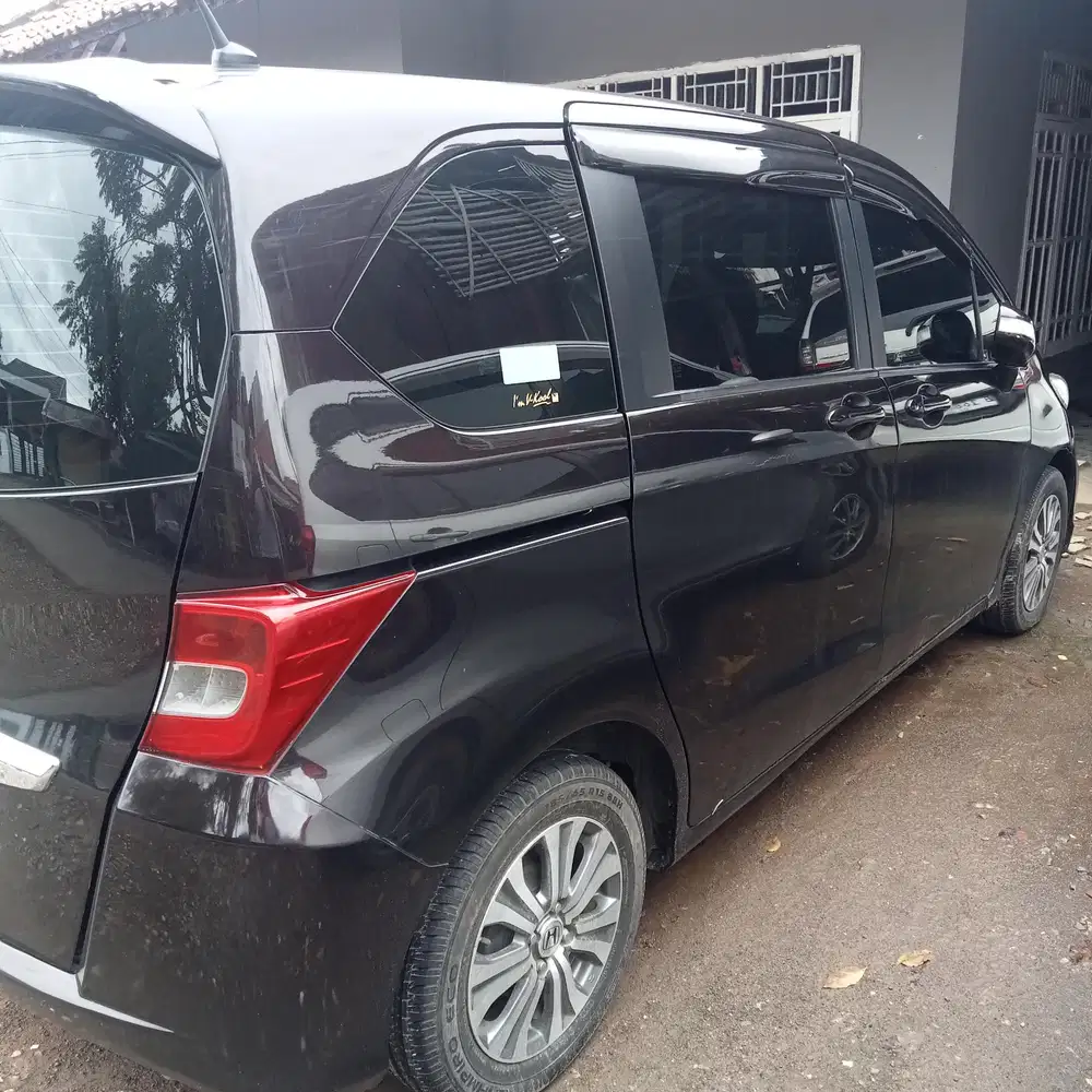 Honda Freed 2013 Bensin