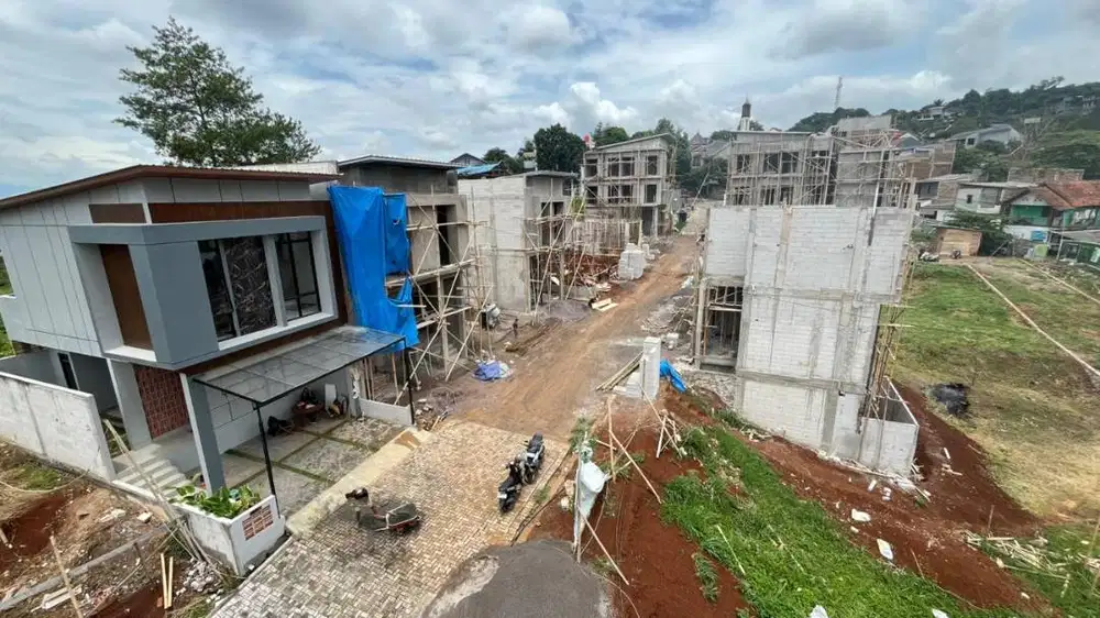 Rumah Mewah 2 Lantai View Kota Bandung 15 Menit dari Gedung Sate