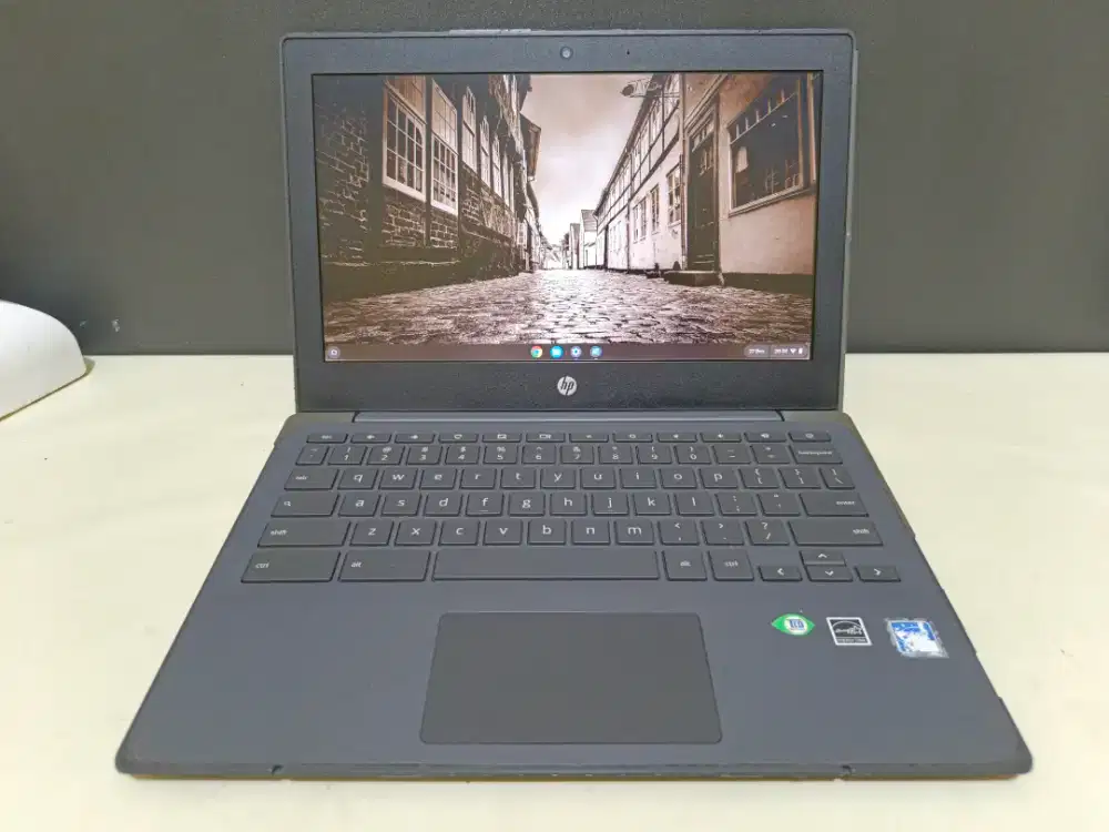 Laptop Hp Chromebook G8 Celeron N4020 Ada Playstore Anti Lemot Normal