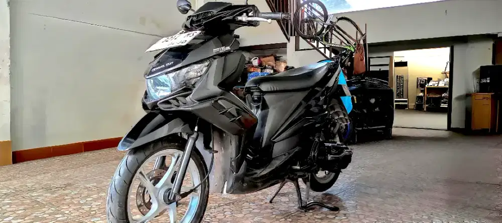 Yamaha Xeon GT 125 Eagle eyes