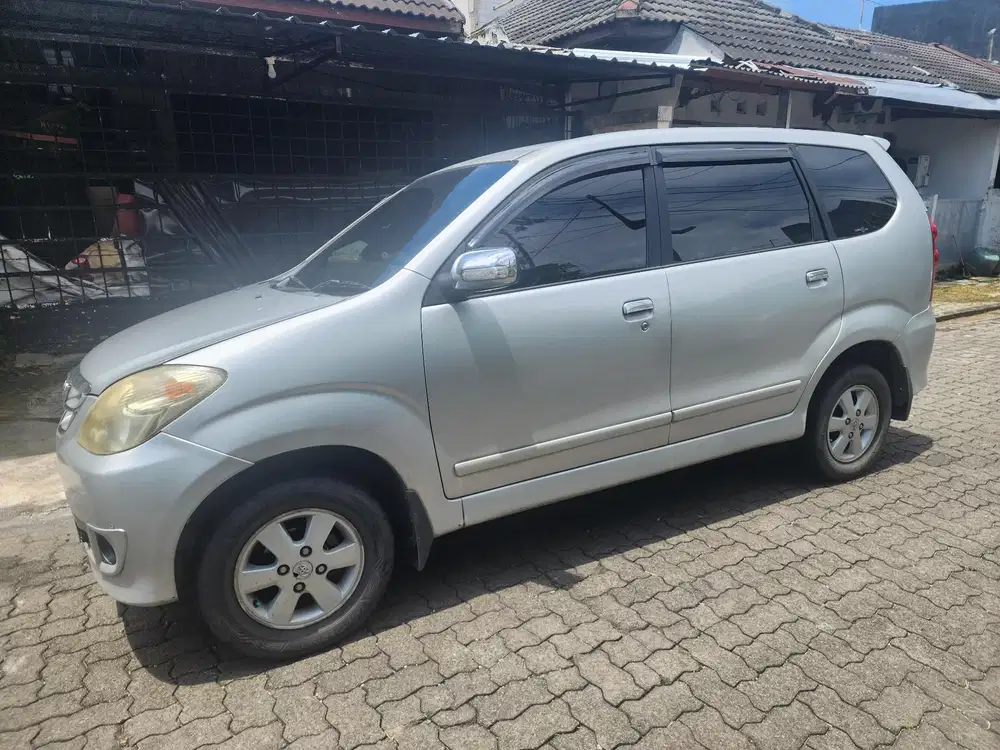 Toyota Avanza 2008 Bensin