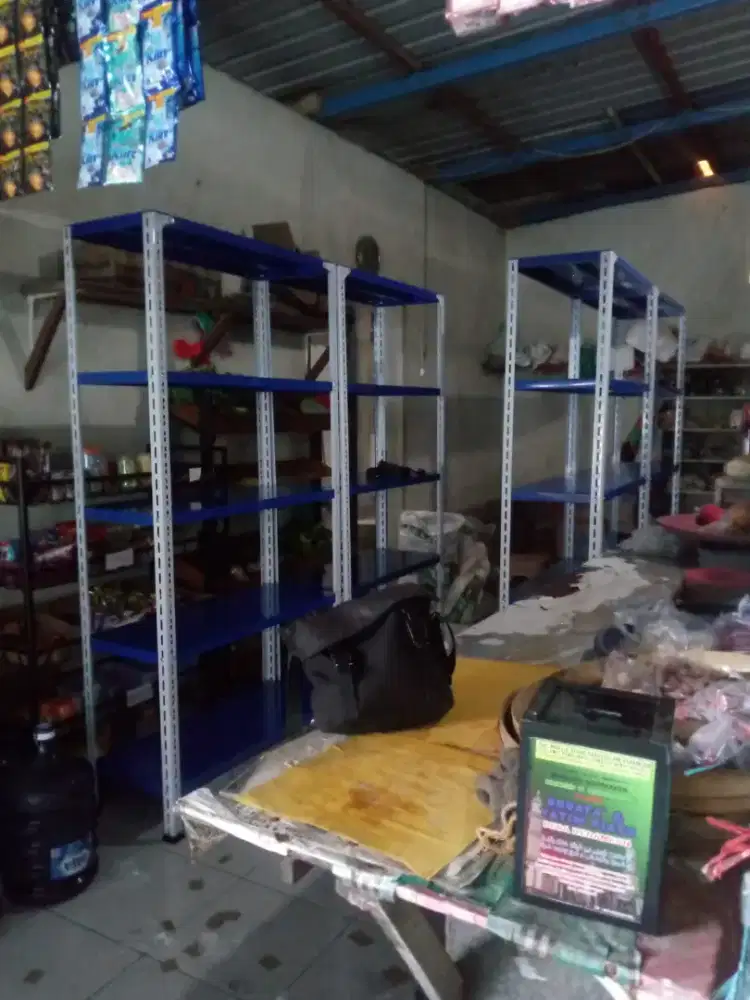 Rak besi siku lubang harga grosir