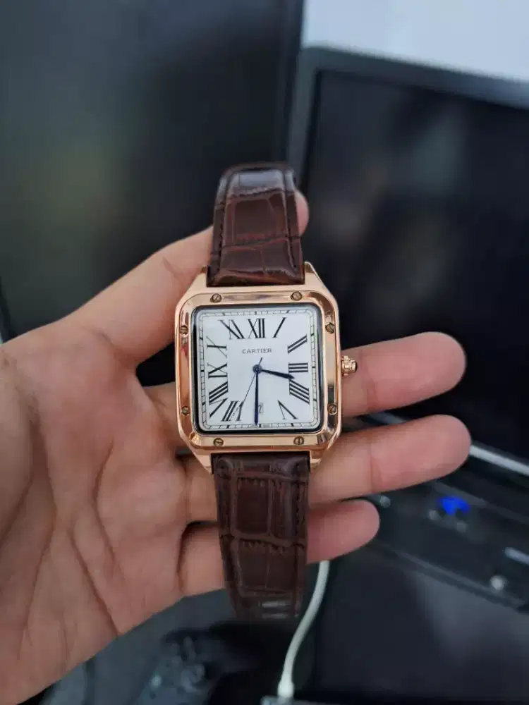 Jam tangan cartier