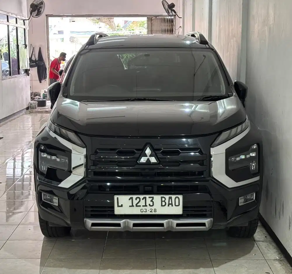LIKE NEW LOW KM 24rb - MITSUBISHI XPANDER CROSS PLUS 1.5 2022 MATIC