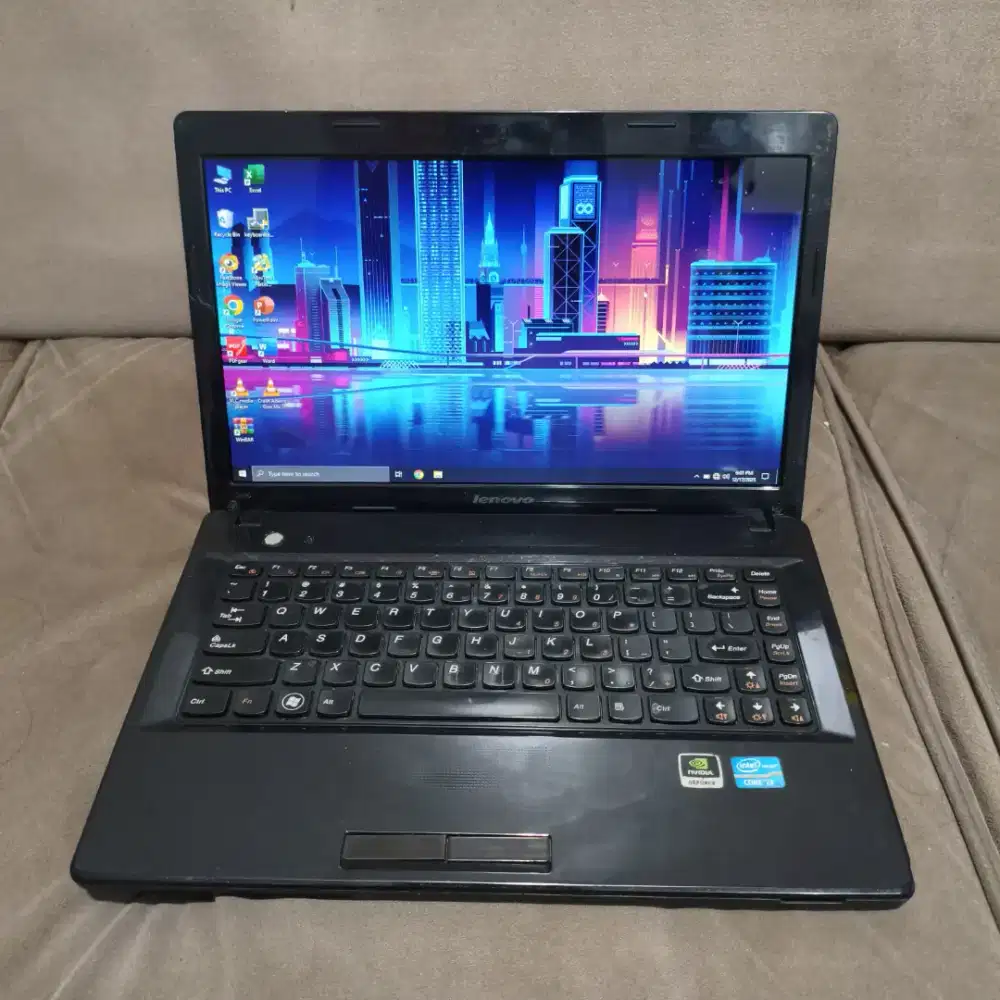 Laptop Murah Lenovo Core i3 Dual VGA, Ram 8 GB