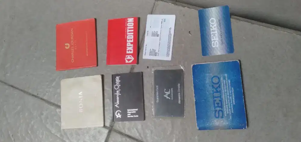 Di jual buku dll murah aja yg butuh dan minat wa dan hp