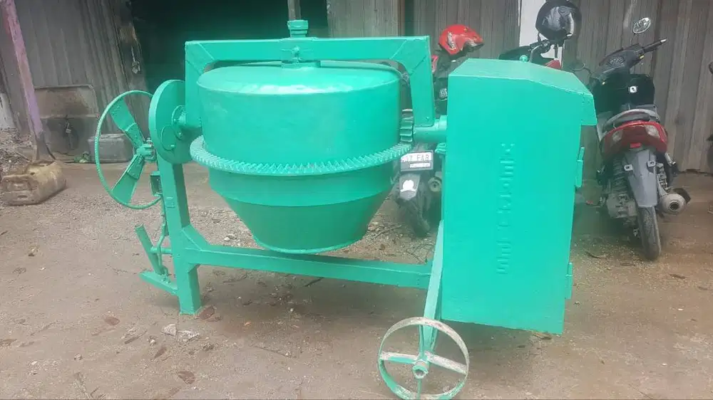 Jual Mesin Mixer Cor Beton Merk Hercules Kondisi Siap Kerja