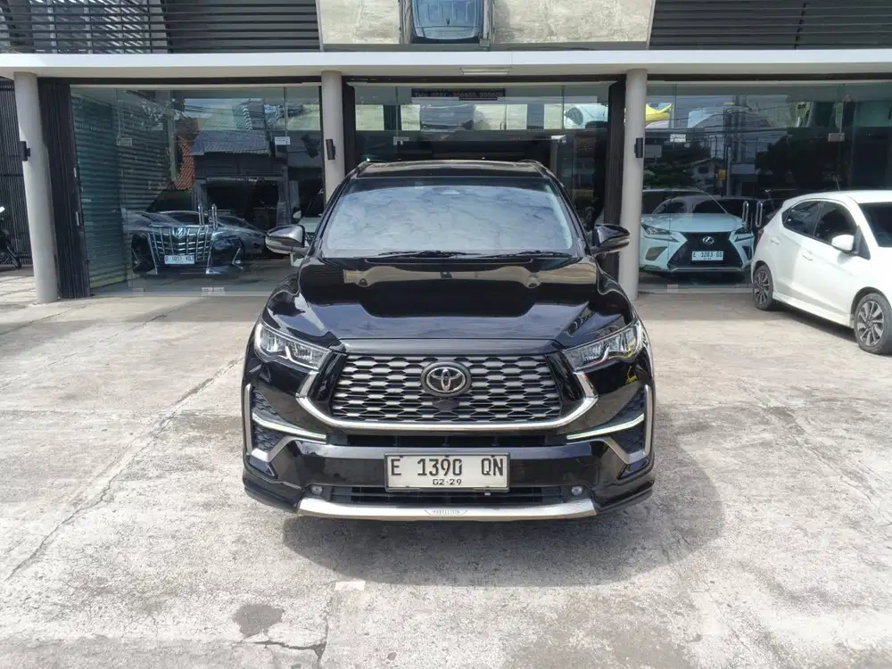 ZENIX Q HYBRID MODELISTA