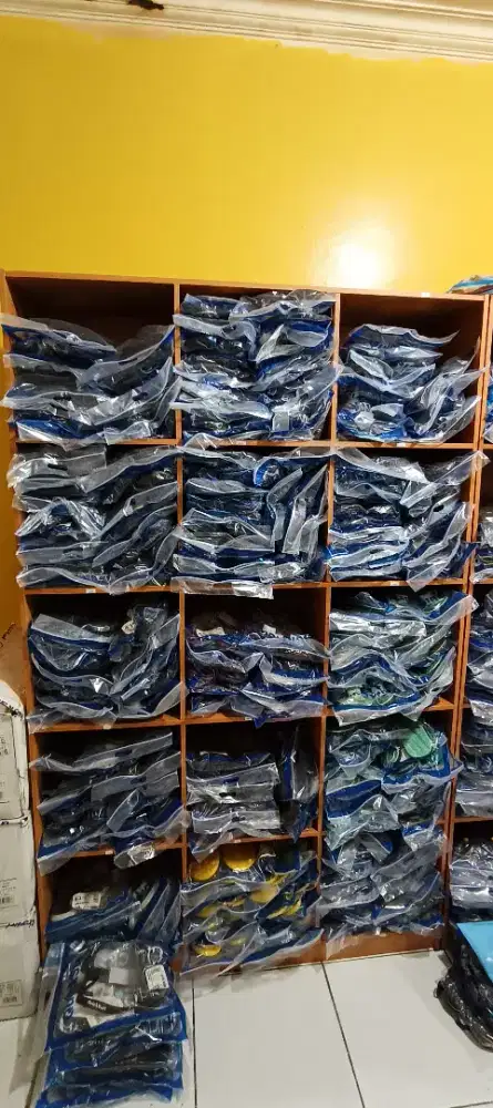 Rak serbaguna 15 kolom, harga 1rak, stok ada 4rak