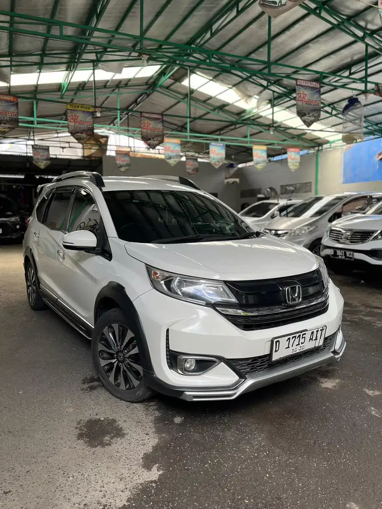 dp16jt Honda BRV 1.5 E Prestige CVT 2020 AT alpha MATIC mt 2021 xl7