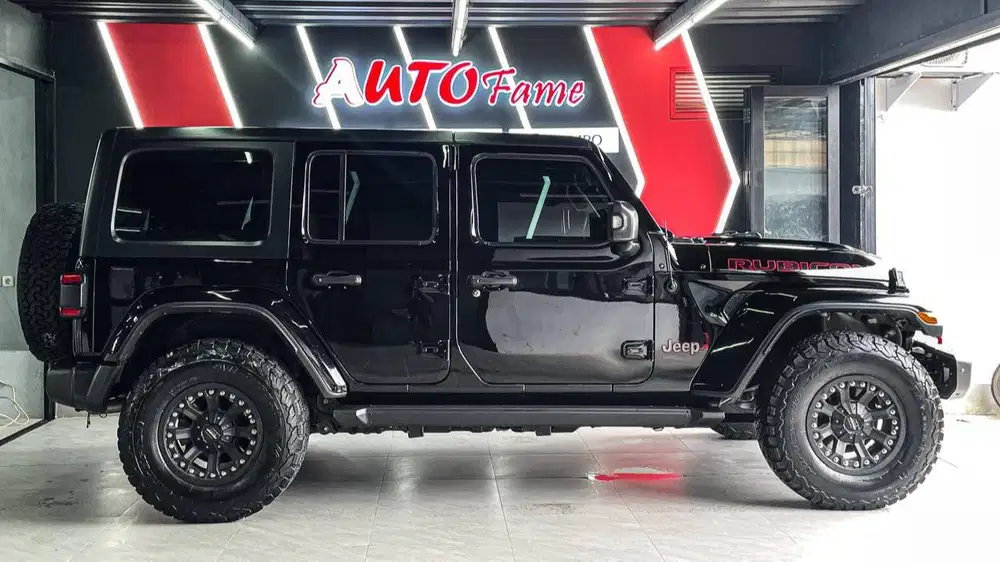 Jeep JL Wrangler Rubicon 4Doors 2.0 NIK 2019 Black On Black Upgrades P