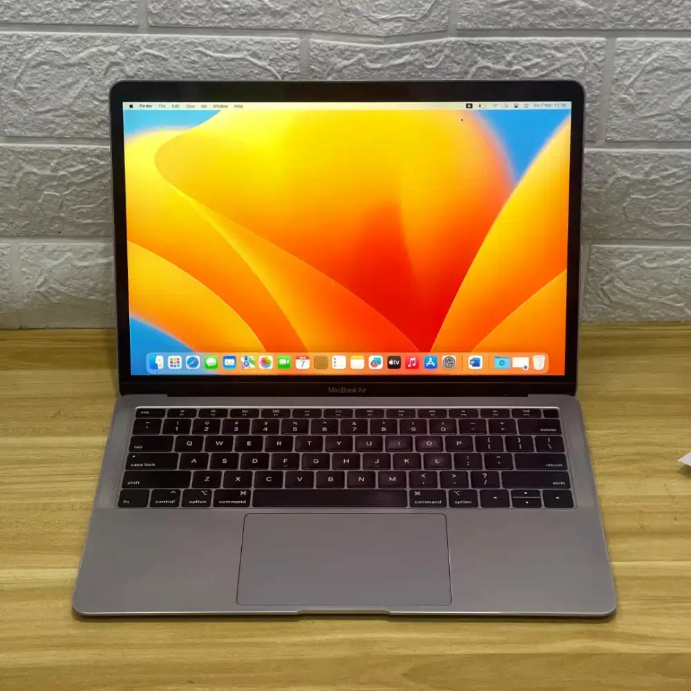 LAPTOP MACBOOK AIR 2018 RAM 8/128GB