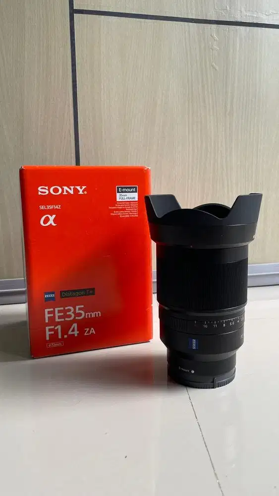 Lensa Sony FE 35mm F1.4 Zeiss