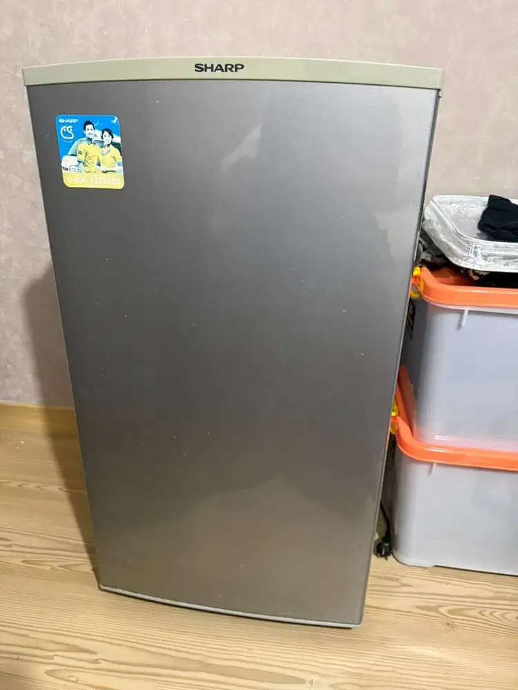 Kulkas SHARP SJM165F