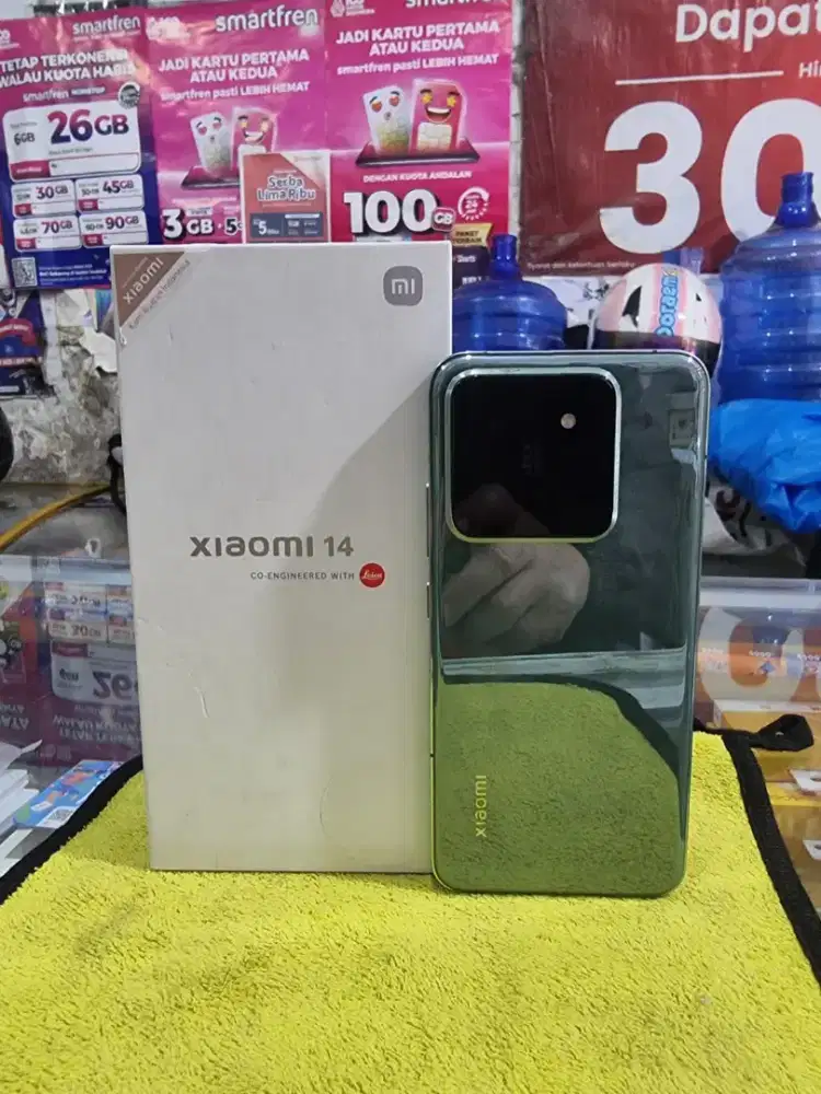 Xiaomi Mi 14 ram 12+12/256gb chip Snapdragon 8 gen 3