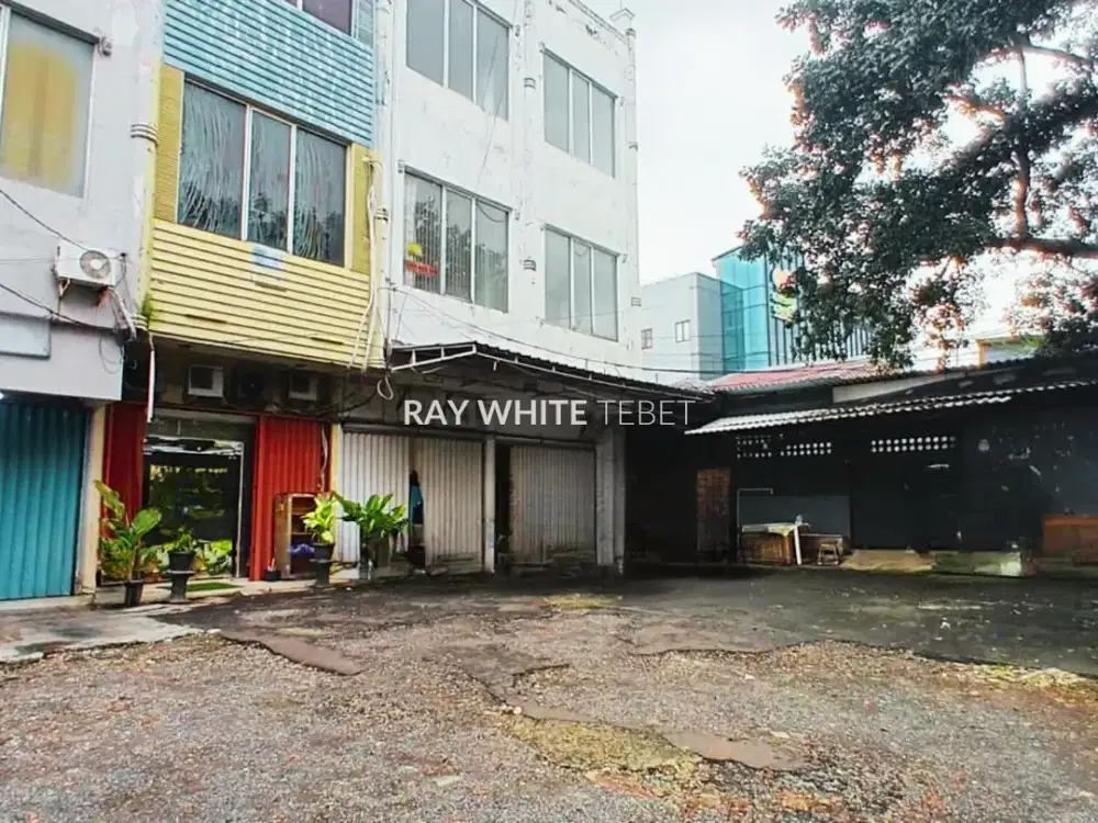 Lelang Tanah & Bangunan Semi Permanen - Pejaten Raya, Jakarta Selatan