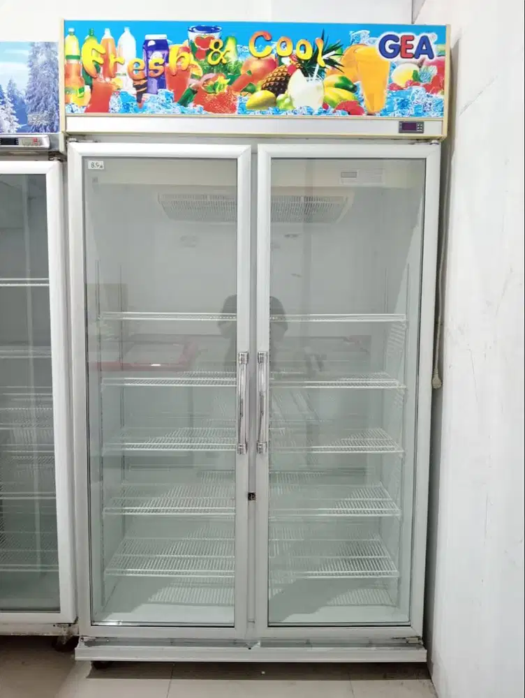 Promo Showcase 2 pintu bekas murah merk GEA 1000L normal kaya