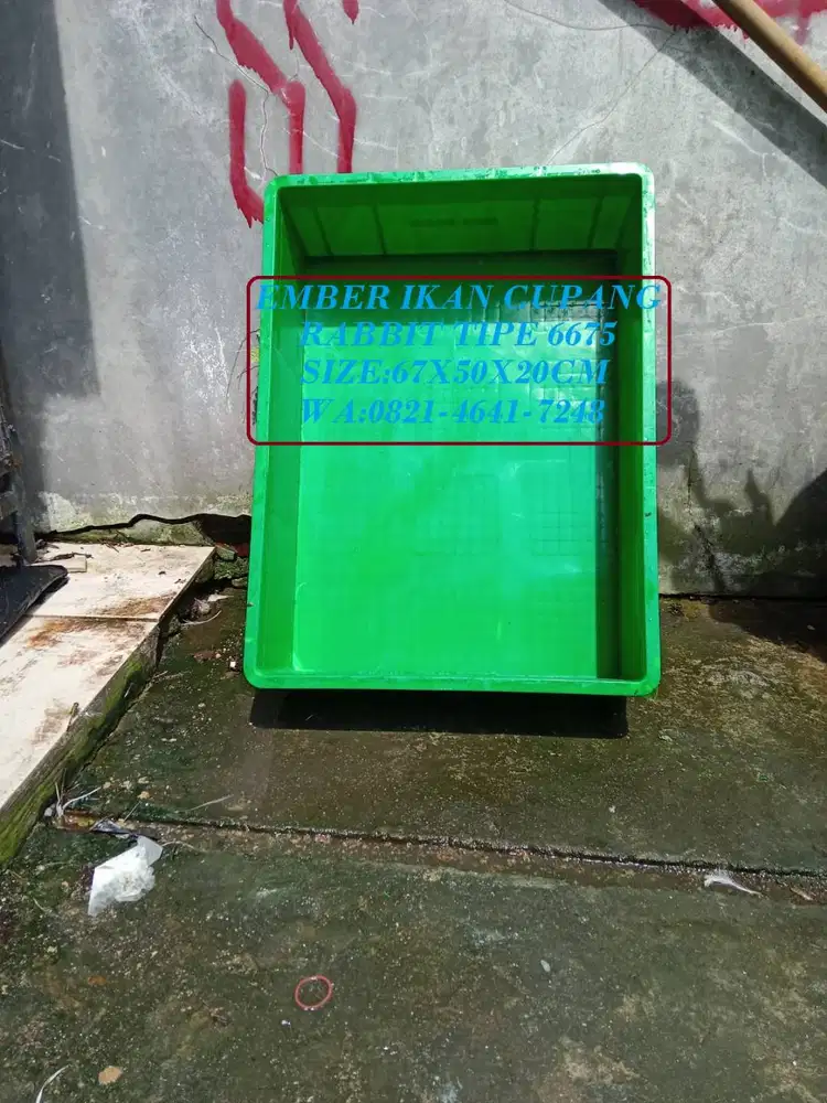 Box plastik stackable 6675 ei