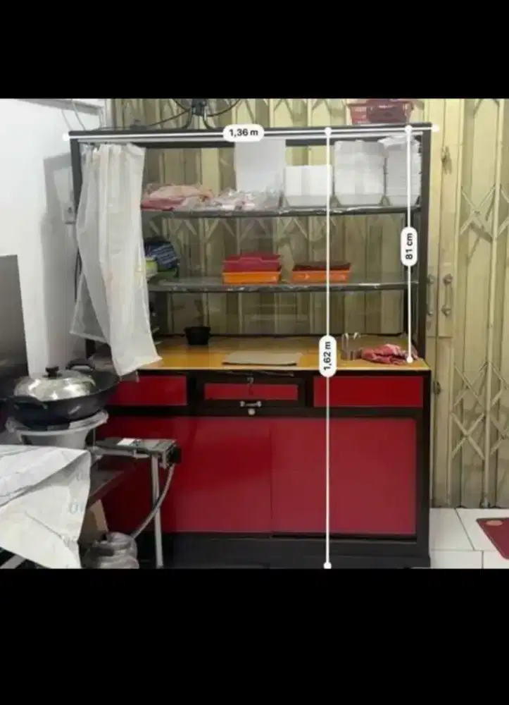 Etalase gerobak bekas rasa baru