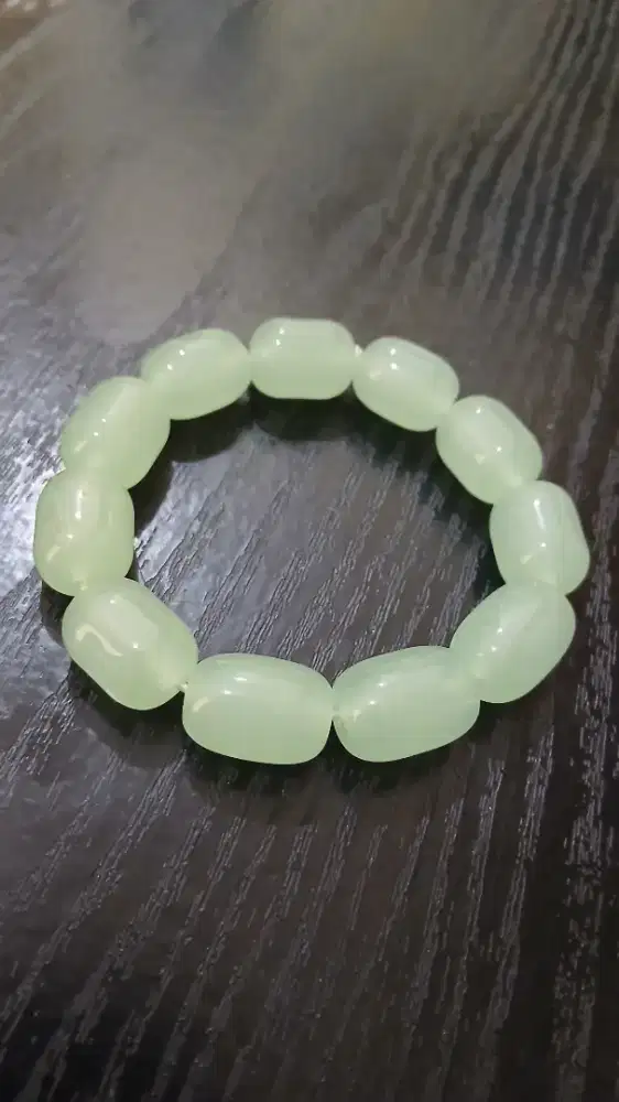 Gelang vintage giok lawas