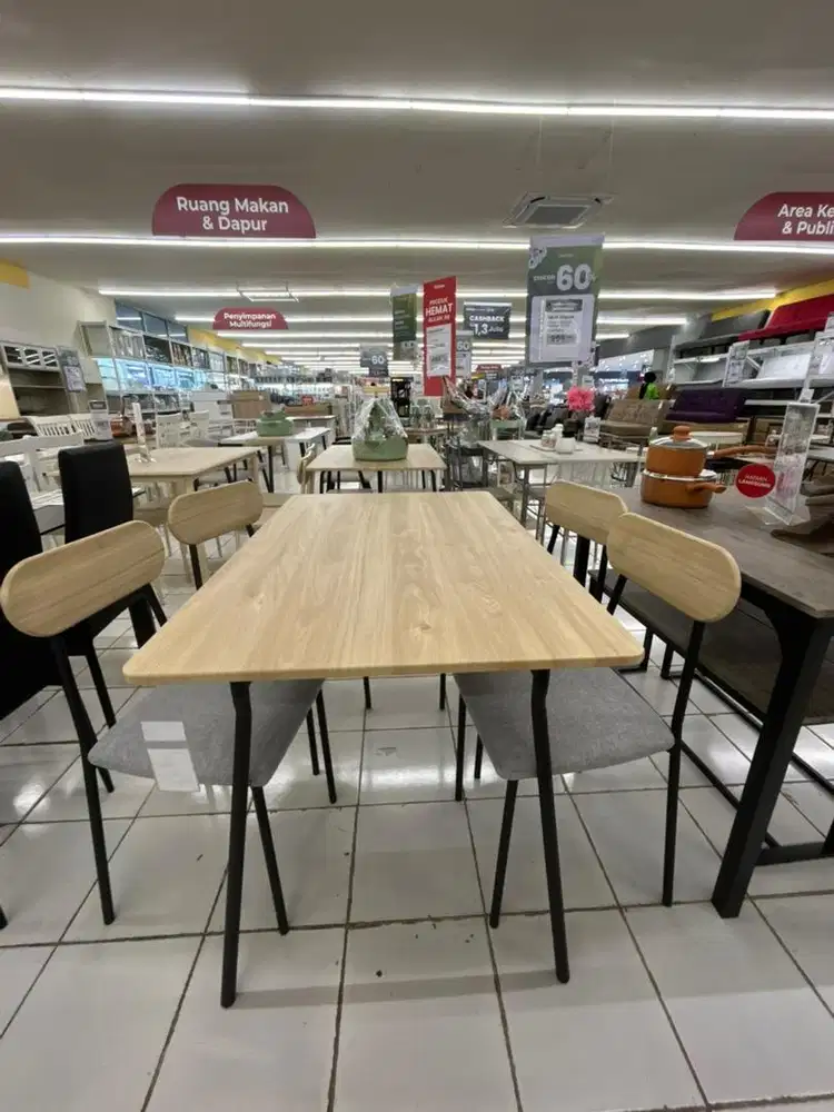 Meja makan set informa selma