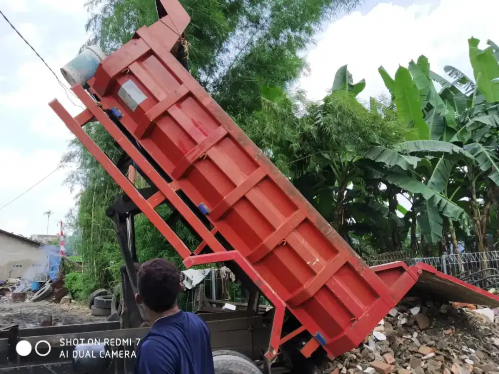 Urug buang tanah galian tanah campur